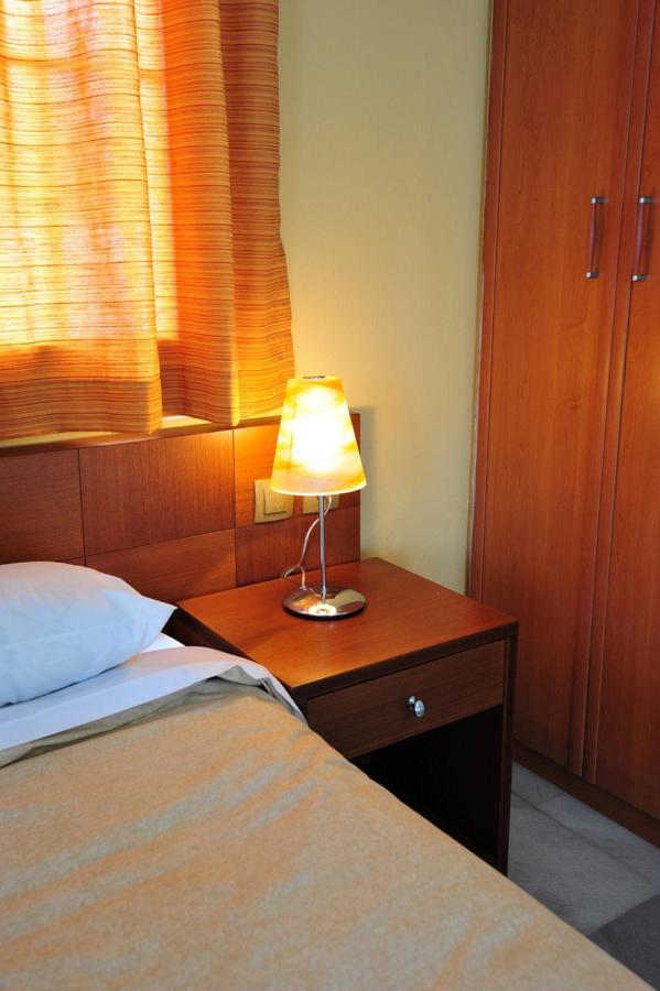 Anna Ageliki Aparthotel Damnoni Exterior photo